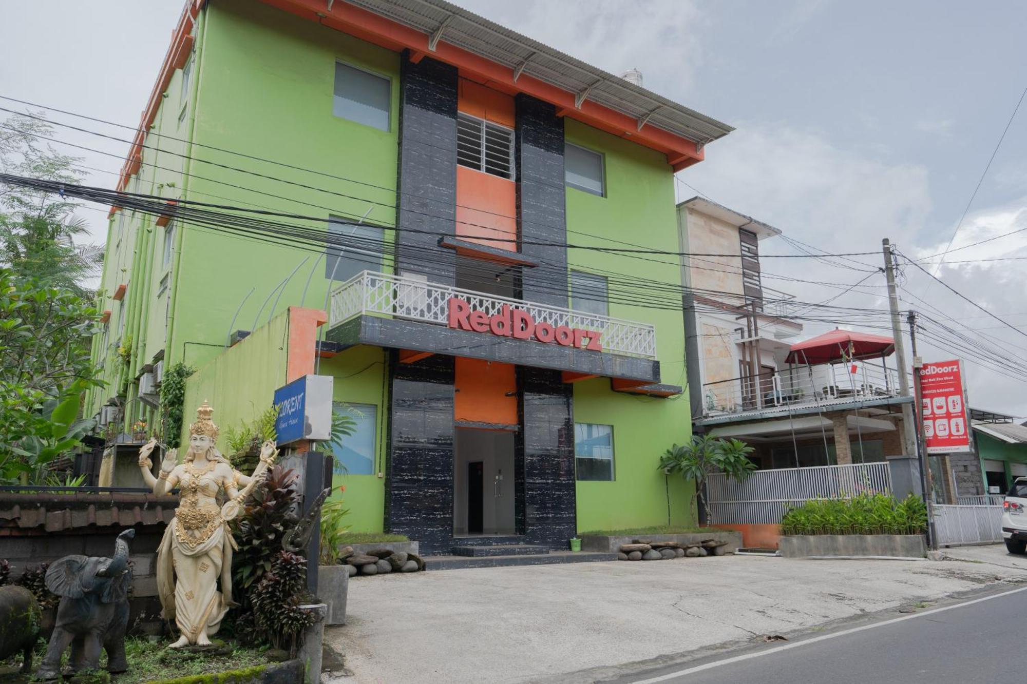 RedDoorz near Bali Zoo Ubud Sukawati  Bagian luar foto